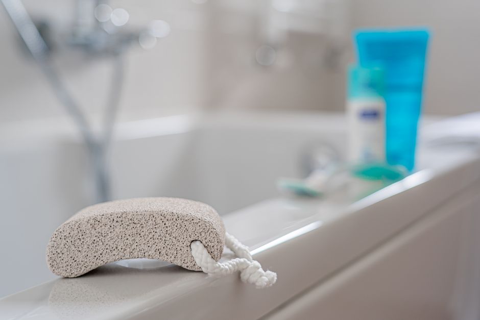 Bain de pieds r&acirc;pes & appareils de p&eacute;dicure